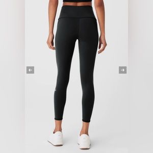 Alo 7/8 leggings, size xs